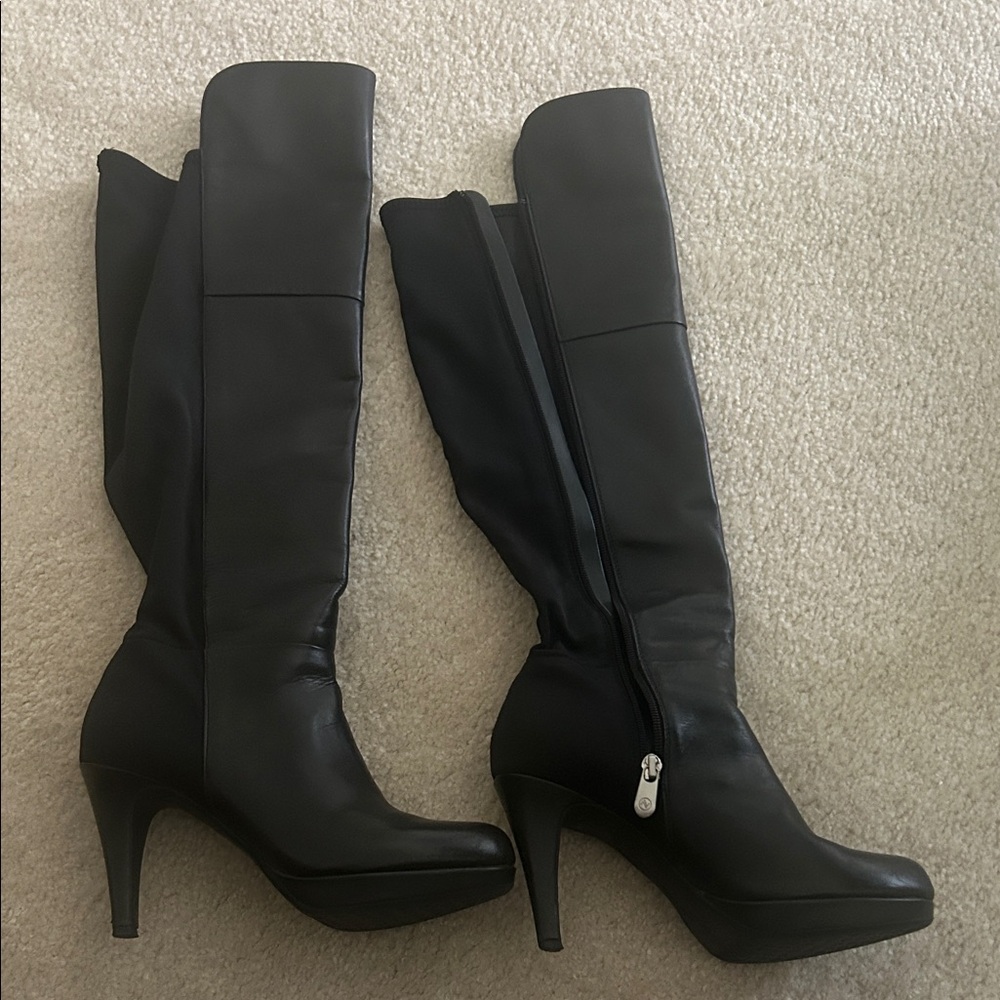 Adrienne Vittadini Black Heeled Boots